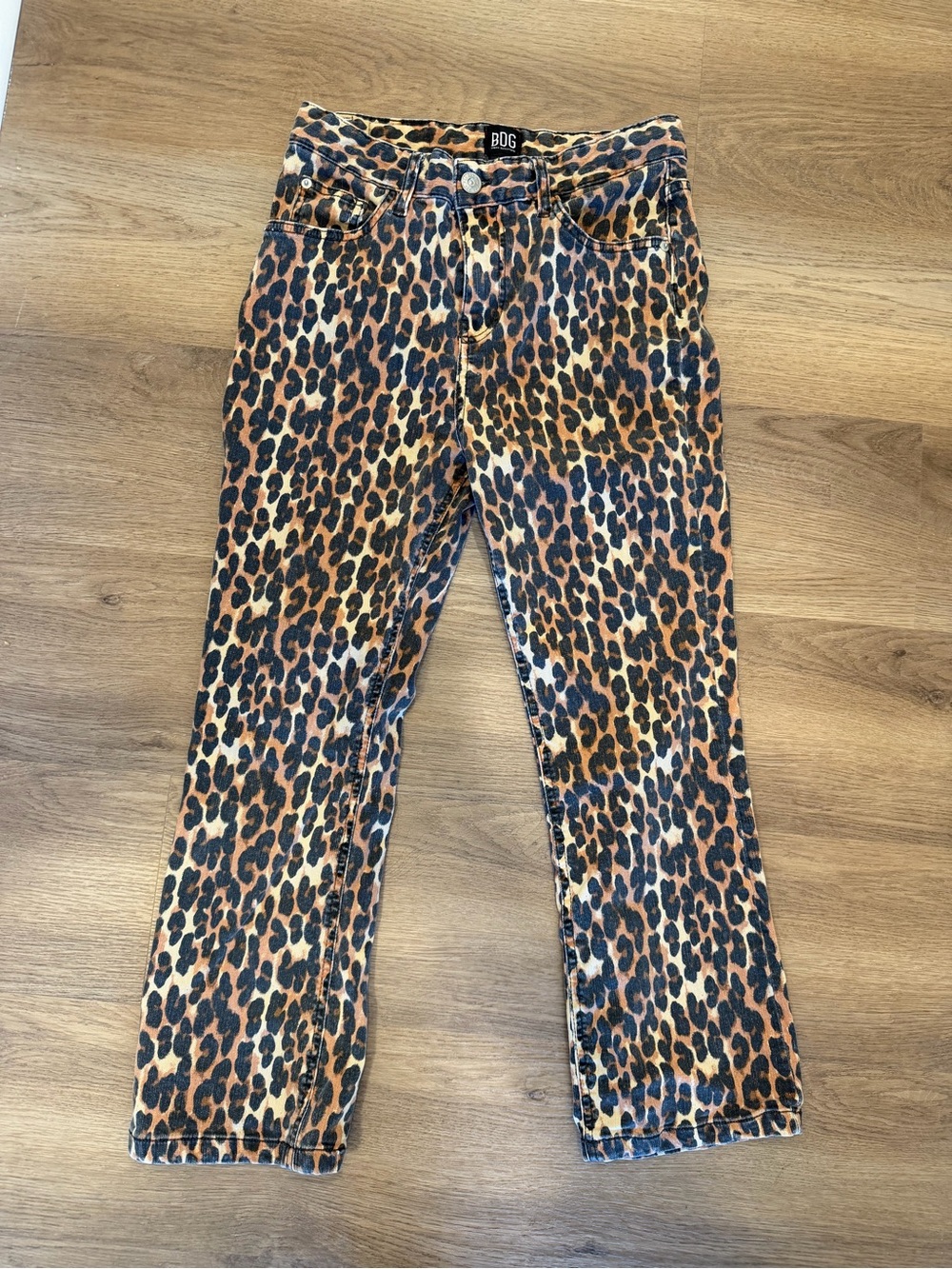 BDG Urban Outfitters Leopard Print Jeans 27 Y2K Straight Leg Animal Print
